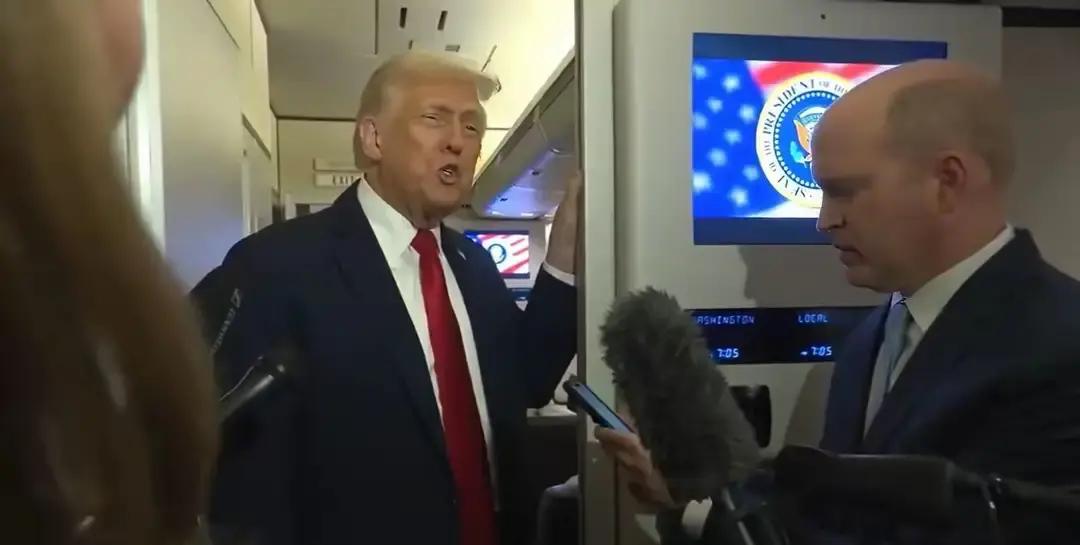 今天网络上的名嘴集体转向 昨天特朗普打电话给高市早苗后，一帮网络名嘴马上嗨起来，