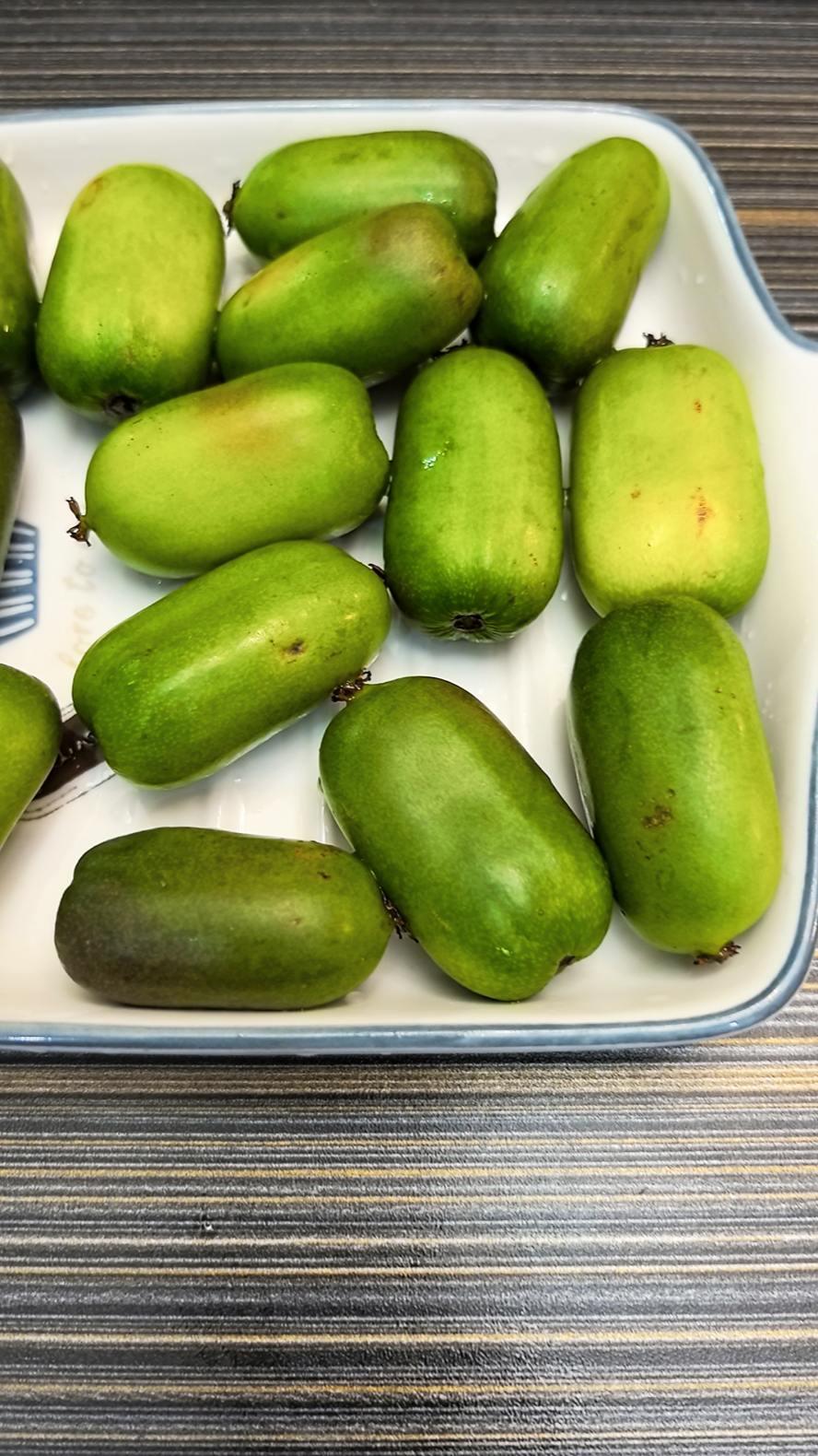 长得像小黄瓜，打开像猕猴桃，吃起来也像你后天！