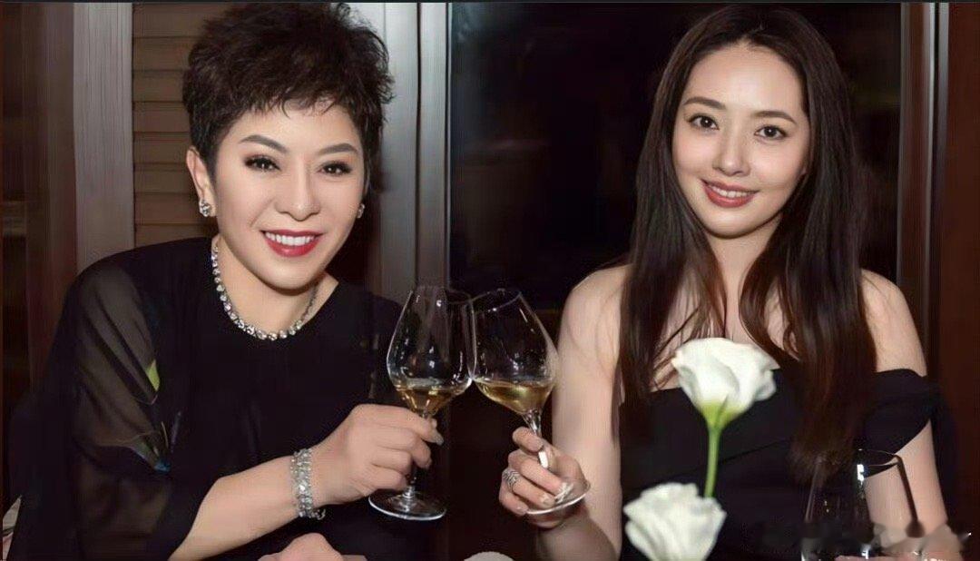 #向佐回应郭碧婷是嫁给向太#感觉有这样的婆媳关系郭碧婷做什么都会成功的 ​​​