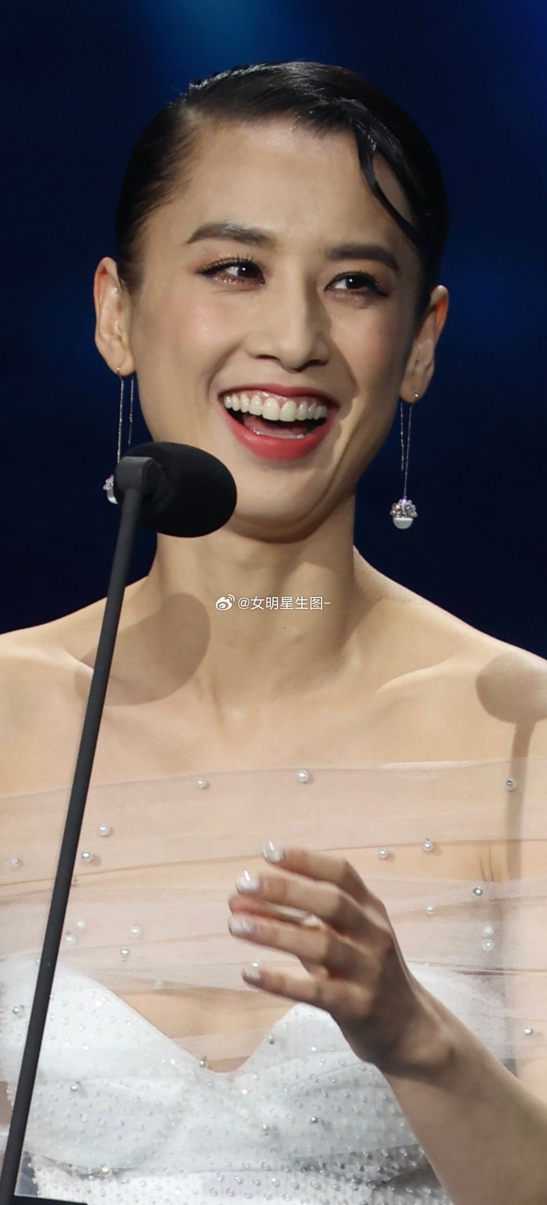 生图.418 黄圣依超清性感低'胸礼服209P ​​​
