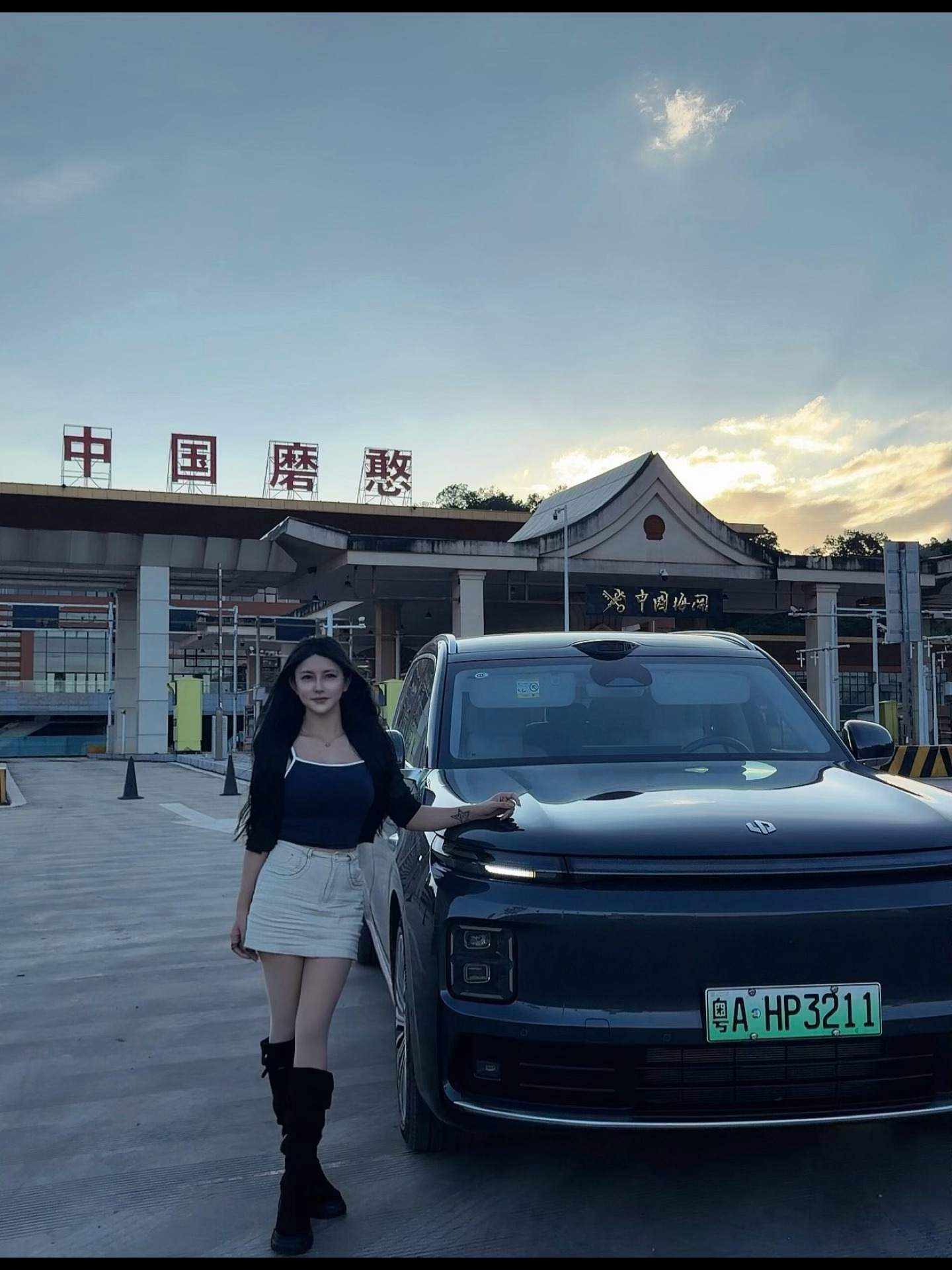 没人告诉我这工作这么危险呀零跑d19零跑汽车自驾游 西双版纳·磨憨国家边境口岸