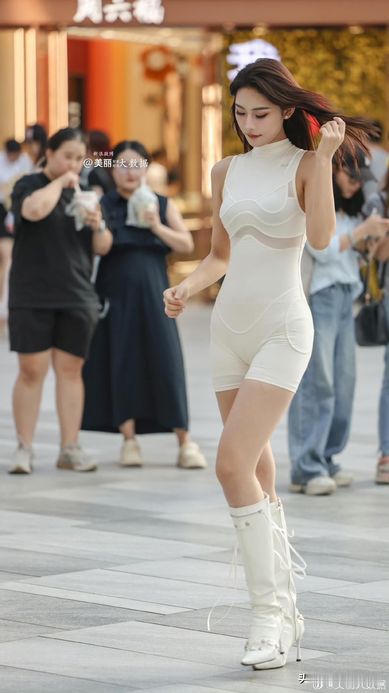 漂亮女人的最大魅力，只是一张脸吗