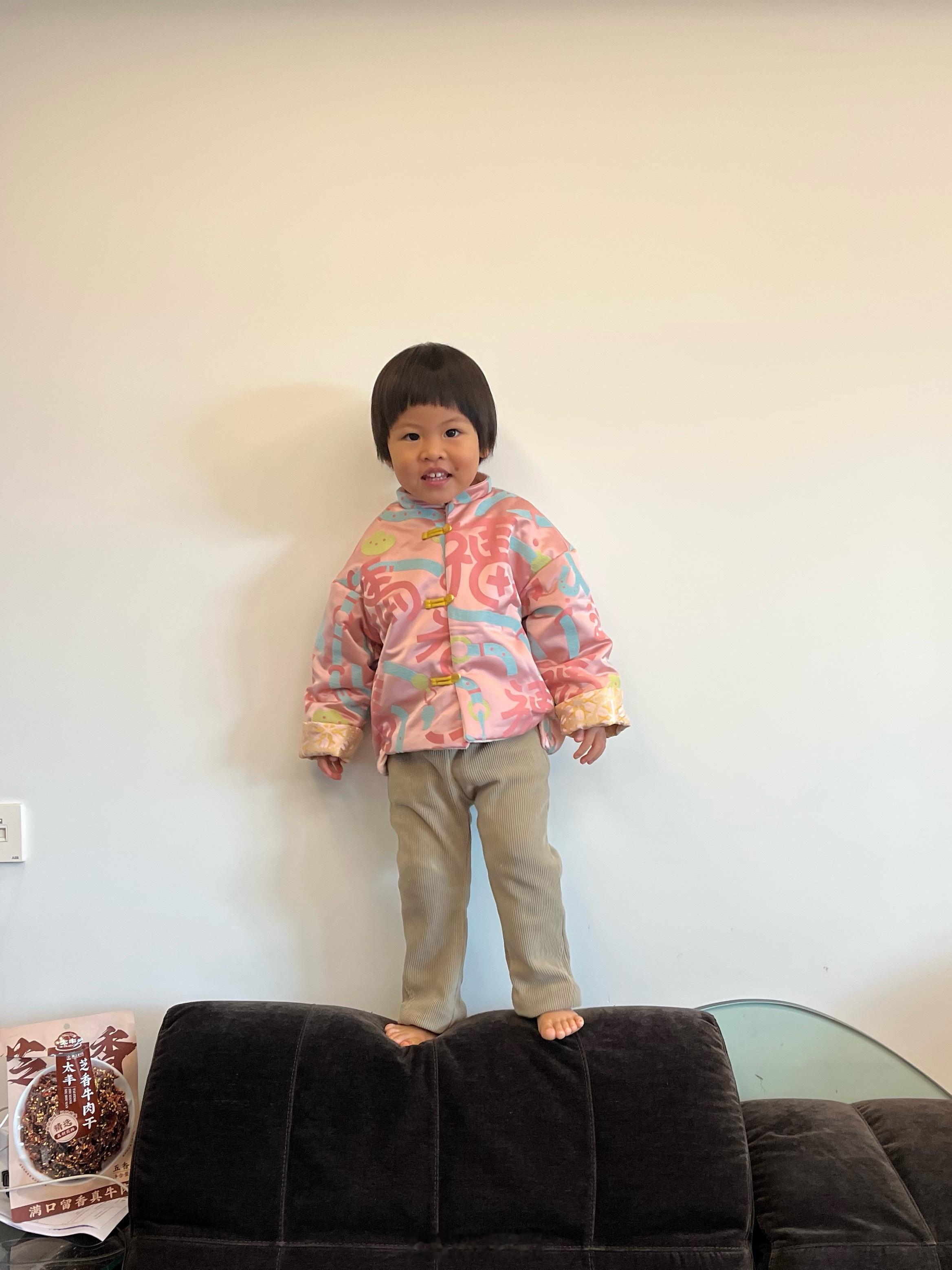 家人们，今天这件怎么样？有好一点吗再不行的话我放弃了 