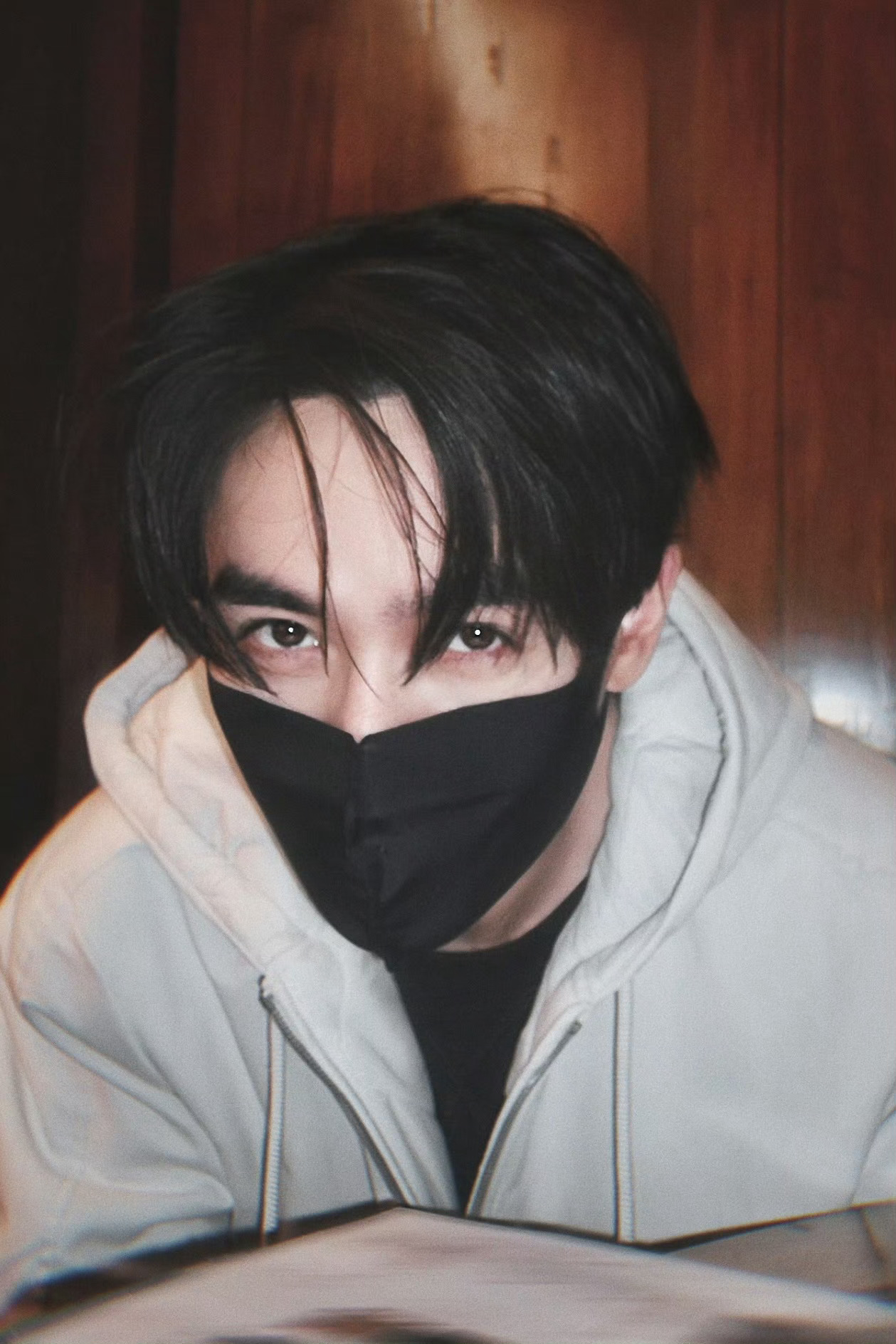 适合空枪表情包🔫 朱一龙电影空枪