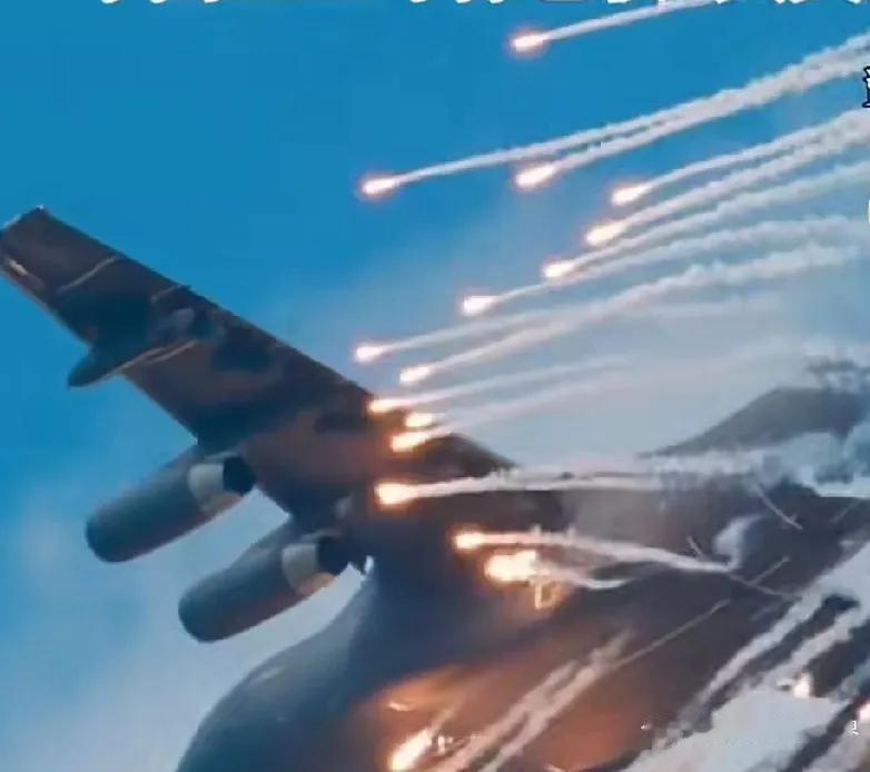 霹雳-15空空导弹总设计师、中国工程院院士樊会涛透露，中国空空导弹取得了5大突破