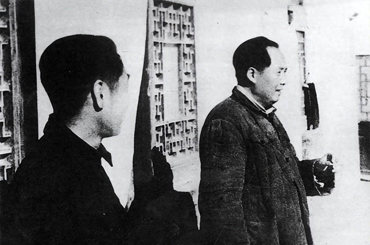 1957年有人向毛主席提问鲁迅如果还活着会怎样，毛主席给出的回答非常直接，让人深