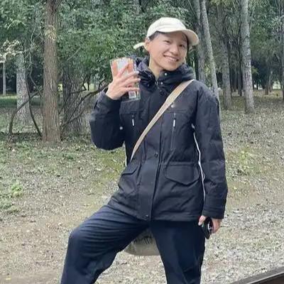 34岁的山东聊城籍北漂女性王晚受到广泛关注。她在2024年4月至2025年9月期