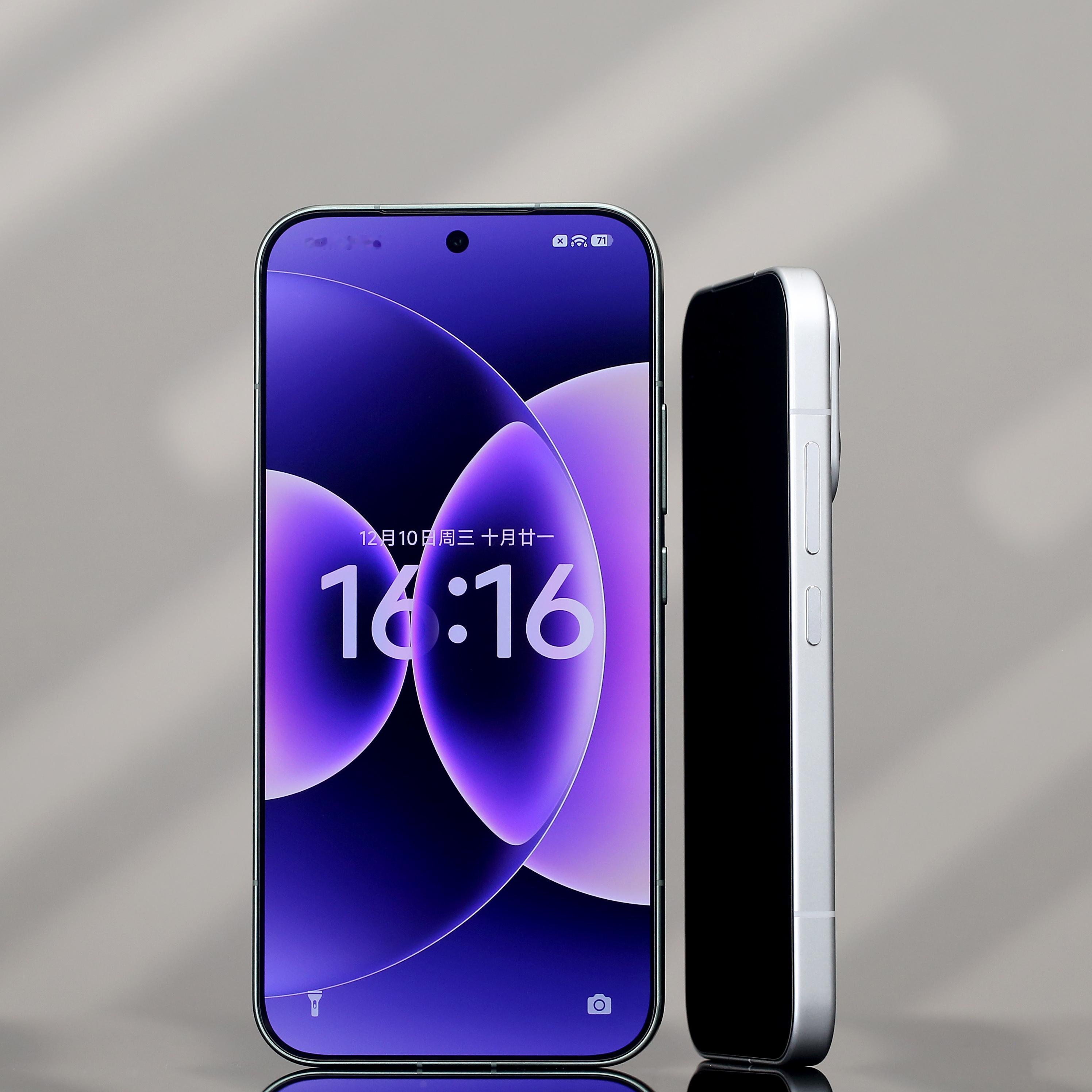 玻璃 AR 膜的终极追求，可能就是见峰0.2如果未来2D 屏幕越来越多，超薄玻璃