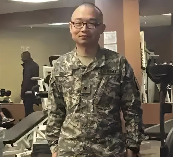 真解气！侮辱祖国、加入美国军队的博士赵潘书，已经成了黑户！


湖北黄冈的一座小