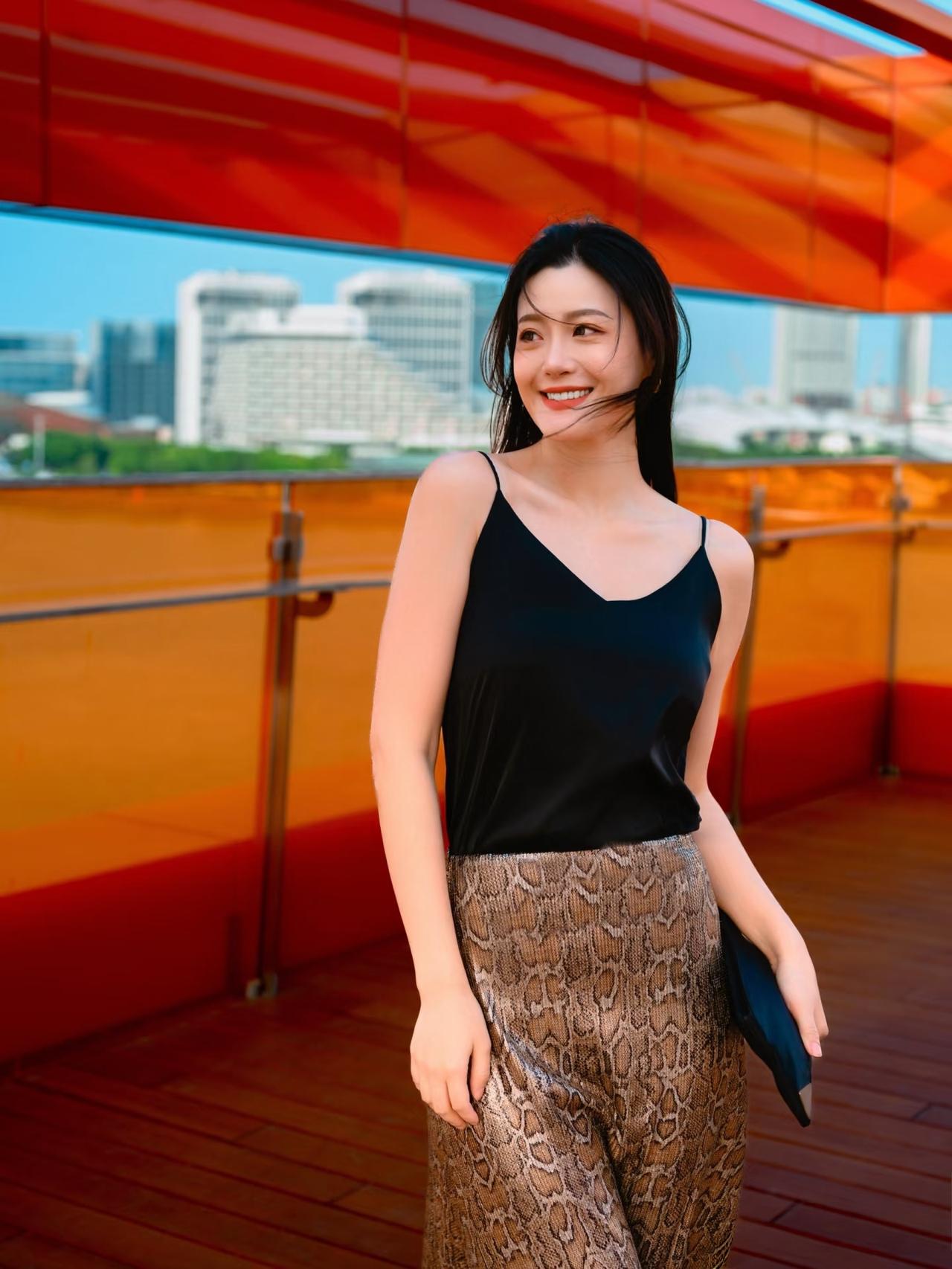 有哪些女生日常好看穿搭可以借鉴