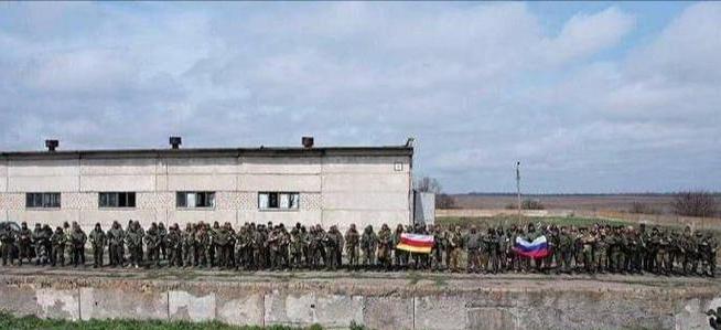 俄罗斯风暴奥赛梯营在乌军反攻至皮亚提卡基村之前有多达 300～1000 名士兵，