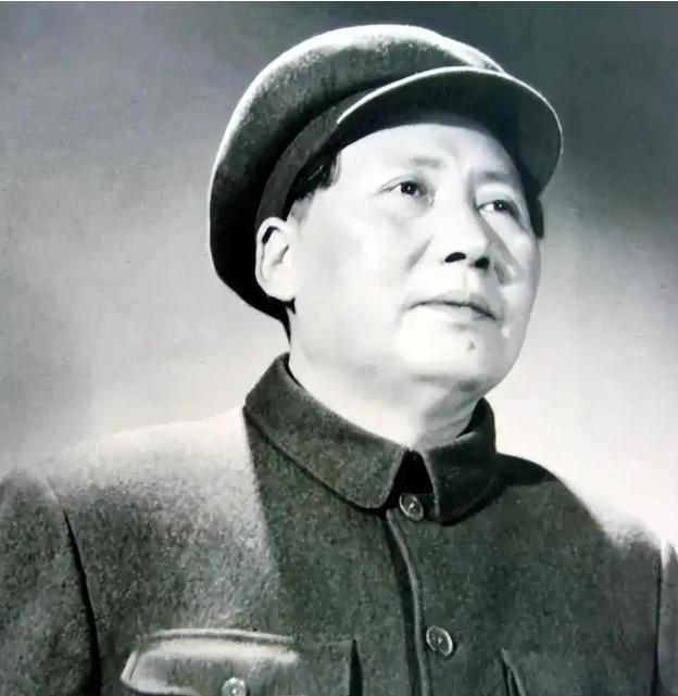 20世纪50年代，新中国成立不久，工业基础薄弱，很多关键材料都没法自己生产，稀土