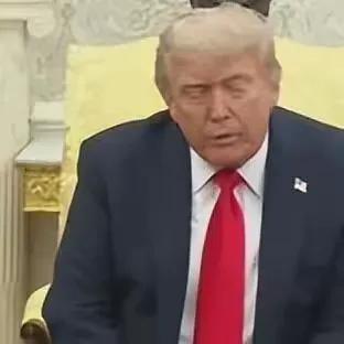如果美国的 800 多架战斗机全扑向中国，解放军能不能扛住？不夸张的说，美国如果