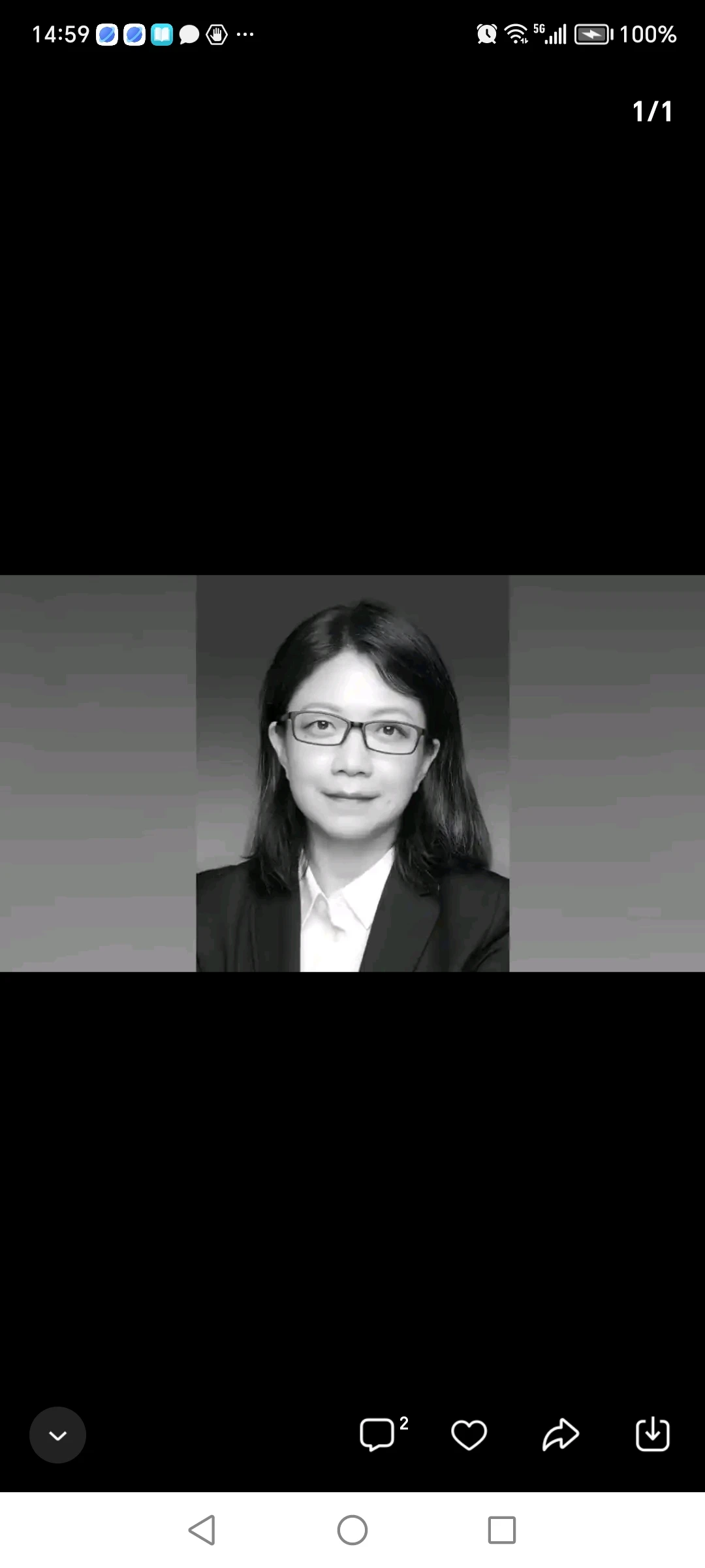 张雪峰公司疑拆除红色装饰，员工举动引猜想