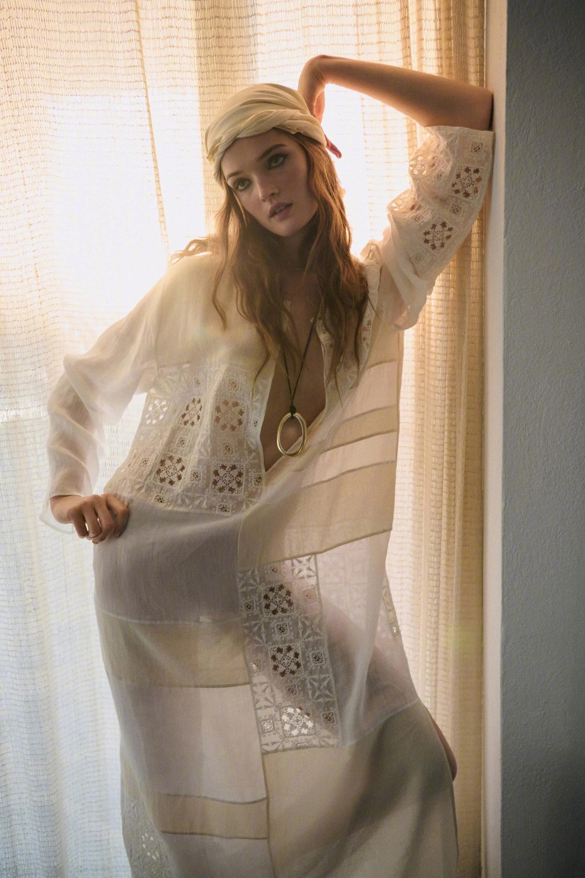 Massimo Dutti Summer 2026  超模Lulu Tenney