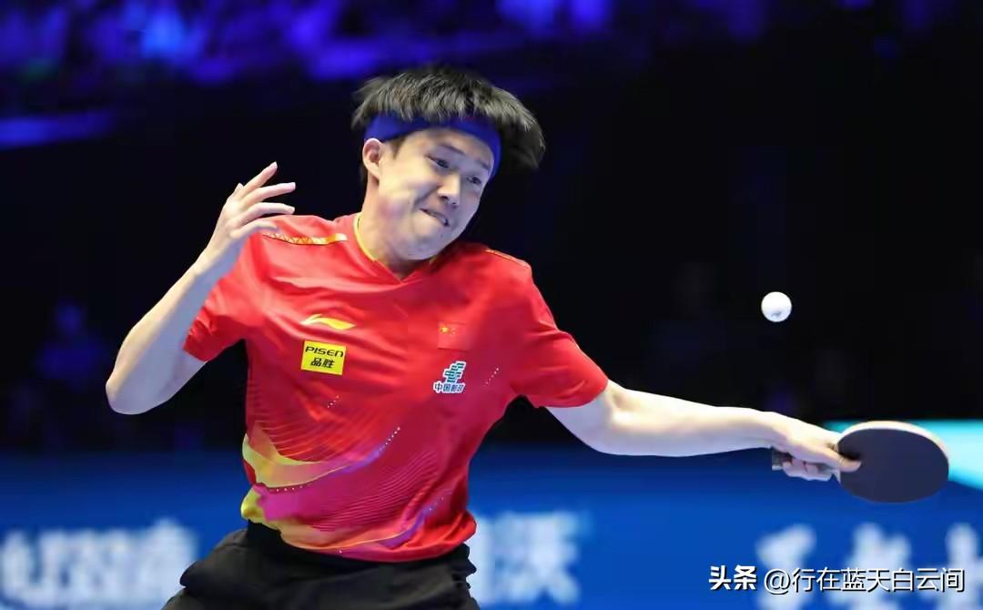 春日生活打卡季王楚钦世界排名第一，是世乒赛冠军，多次在国际大赛上获得好成绩，捍卫