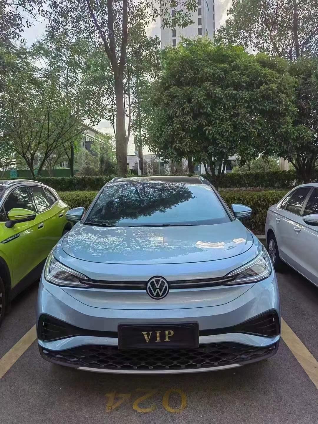 二手车别光盯着新车价格！这几种“捡漏思路”90%的人没想过
 
这段时间逛车市，