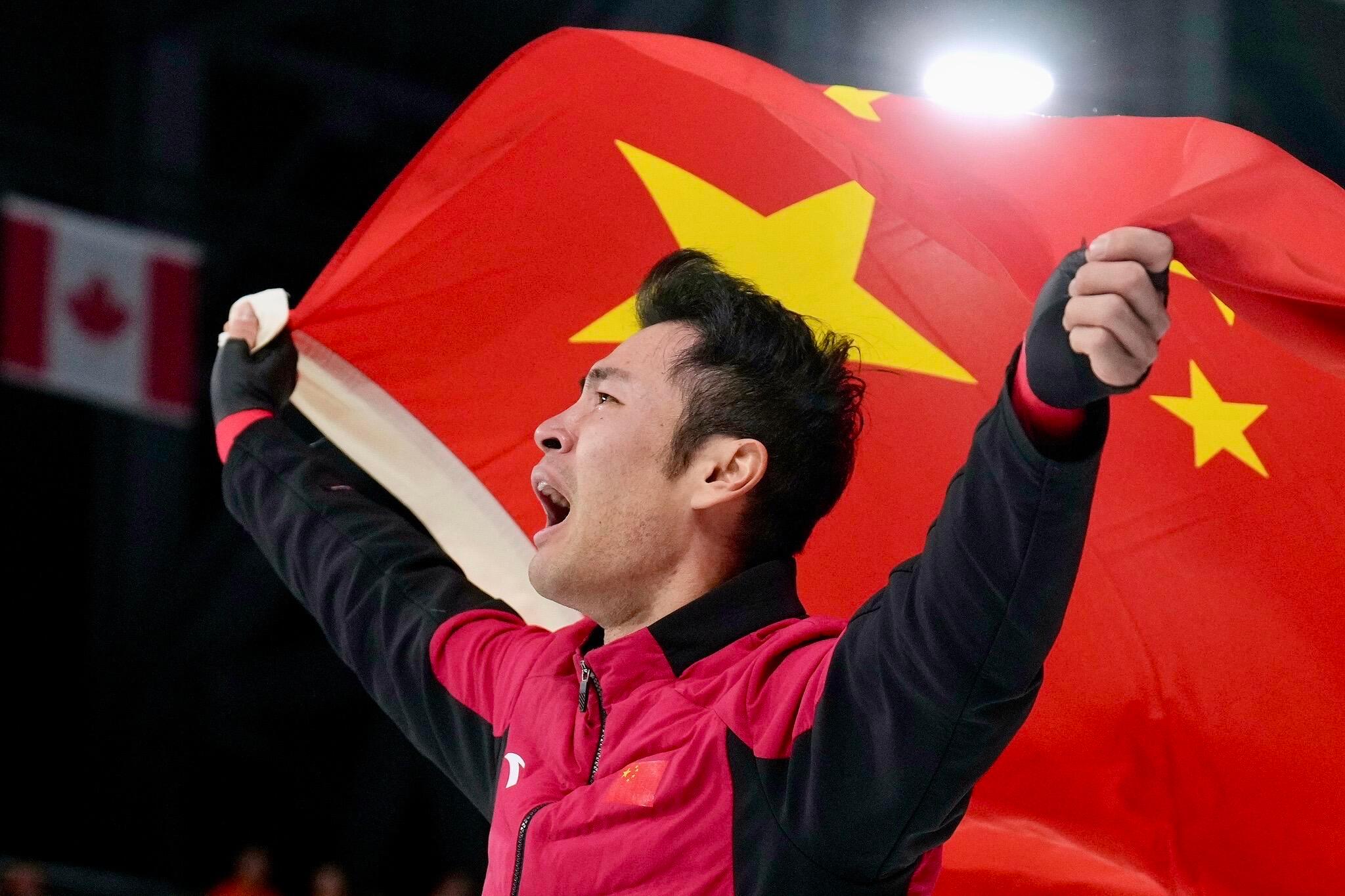 宁忠岩金牌🥇🥉🥉宁忠岩追梦的速度只有风知道米兰冬奥会速度滑冰男子1500米