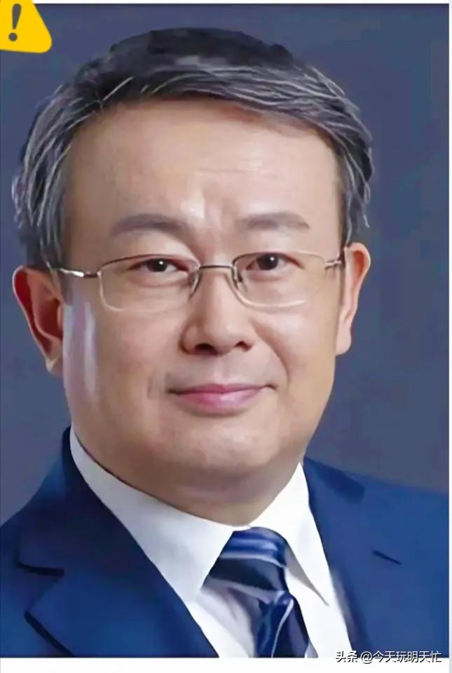 项立刚这次确实是把话说到位了，听着刺耳，但理儿是真硬。

 我就纳了闷了，有些在