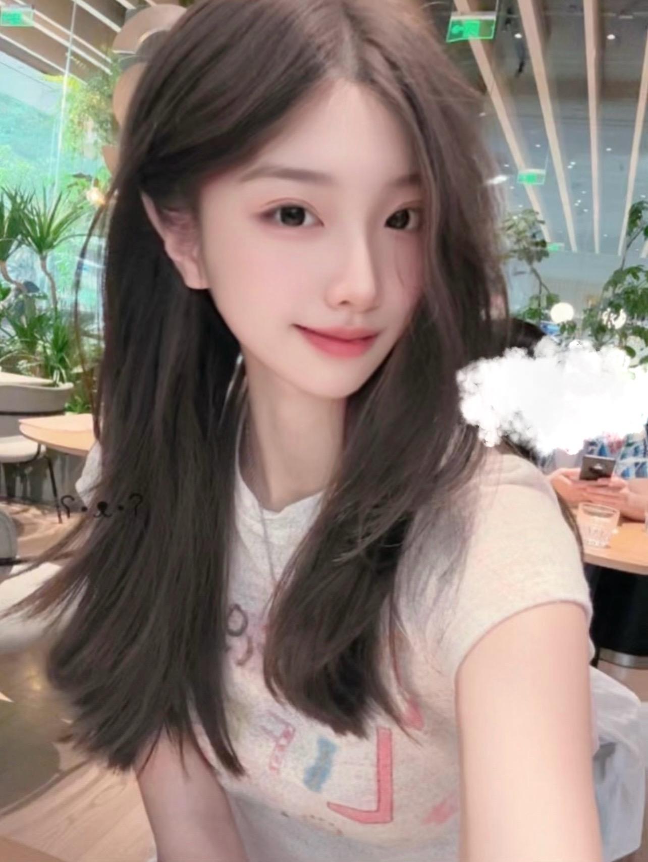 不会卖萌的就不要跟我讲话了 我看到太冰冷的文字就聊不下去了