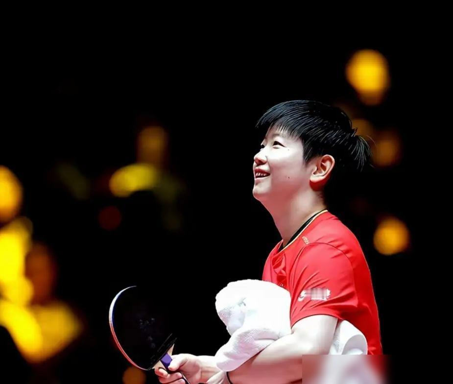 莎莎自己承认，

她对头哥的要求就是高，

因为只有同步提升，

两人才能一起追