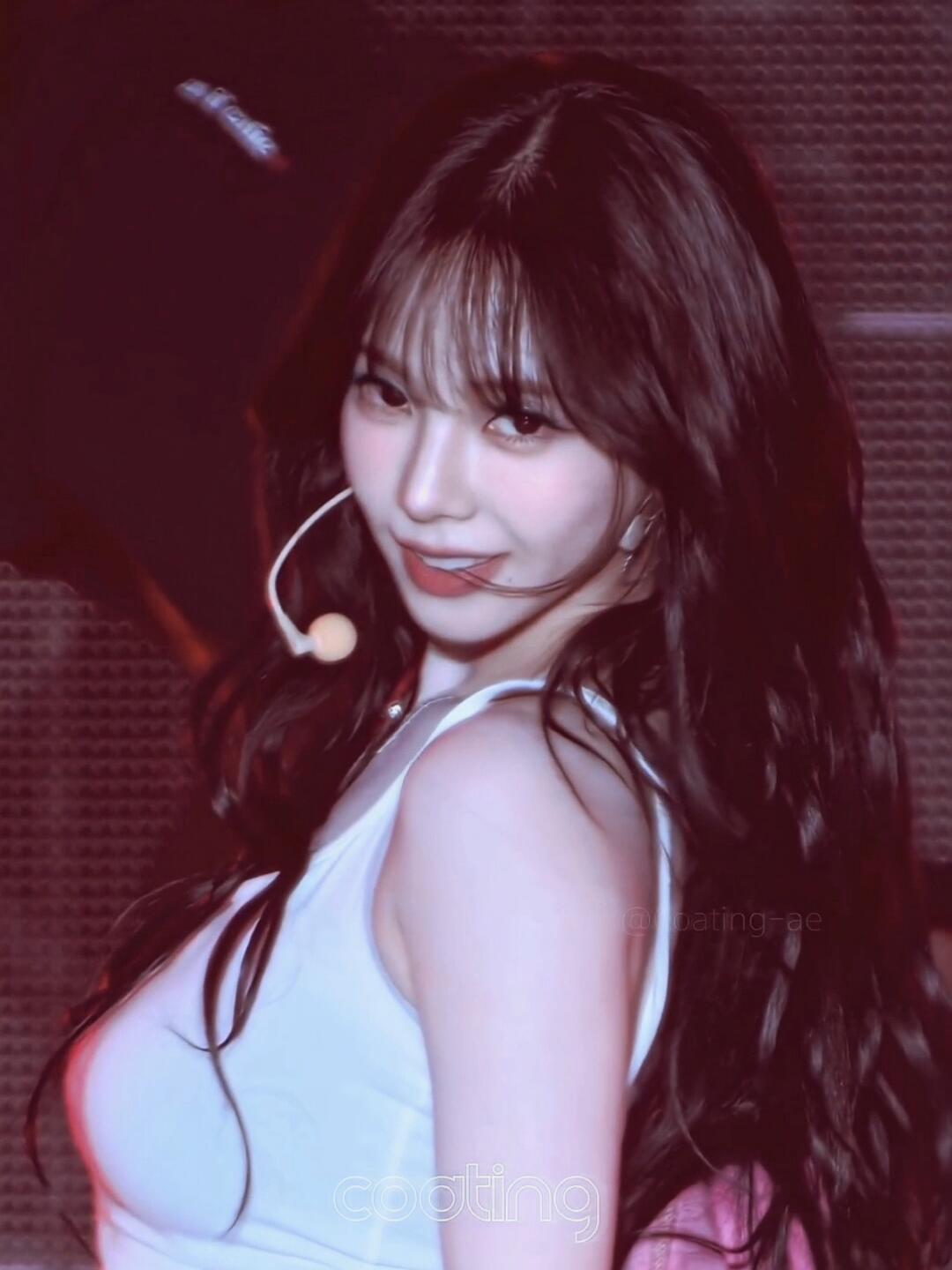 aespa回归预告 【柳智敏】爽得我腿软 