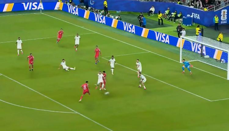FIFA排名第63的约旦对第28的阿尔及利亚，实际差距没有纸面上大。

毕竟，双