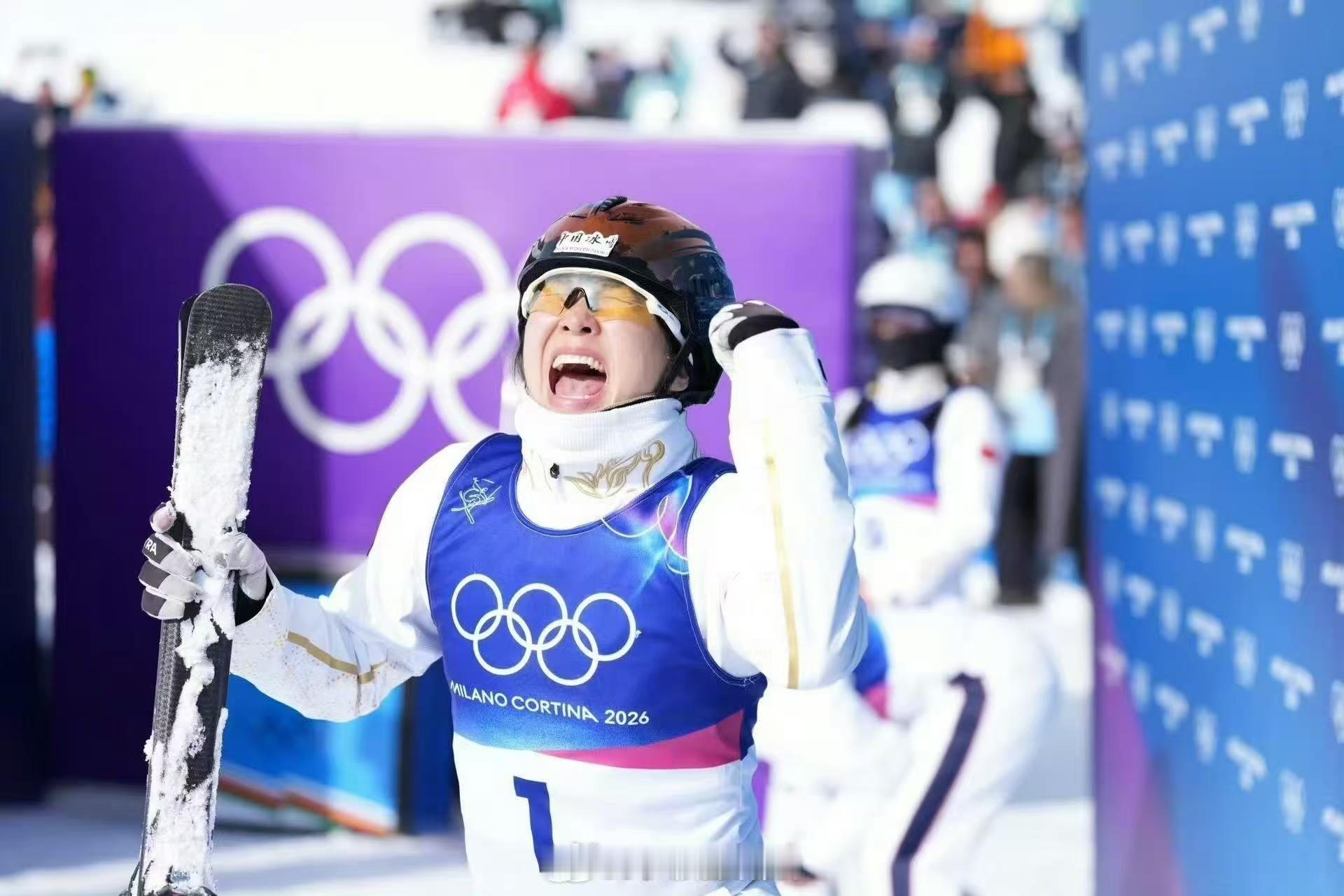 徐梦桃夺冠后最喜欢的事 从赛场摘金到烟火日常，徐梦桃最爱的是陪伴家人。如今化身汽