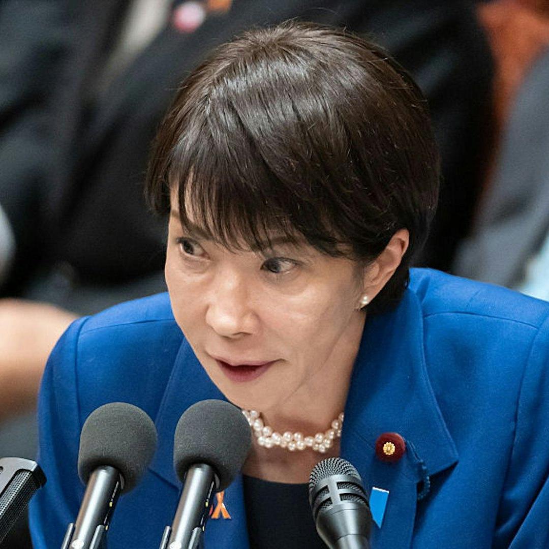 对日本严重打击！
前往日本的航班取消了904个。
取消比例达到16%。

这对依