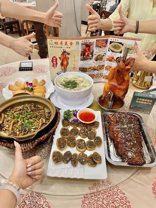 食在顺德！🤤这家棟企烧鸡真的没对手….