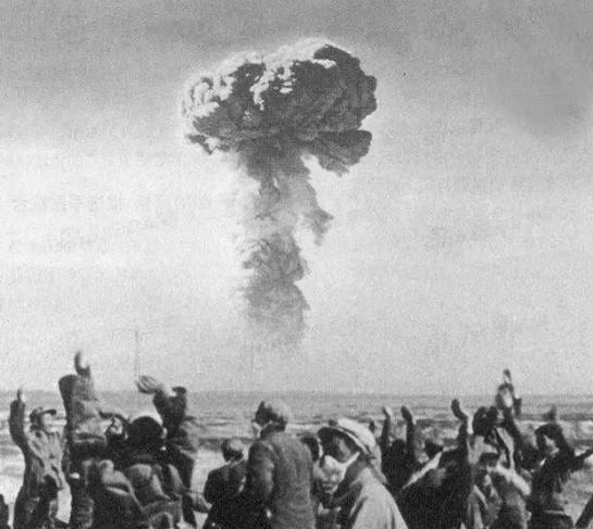 不可思议！被中国用核武器轰炸了45次，遭受大量核污染的罗布泊，现在竟然变成了这样