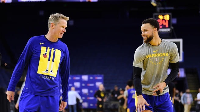 科尔说 我永远不会离开斯蒂芬库里“ 勇士等了40年才等来一个库里这就是在NBA需