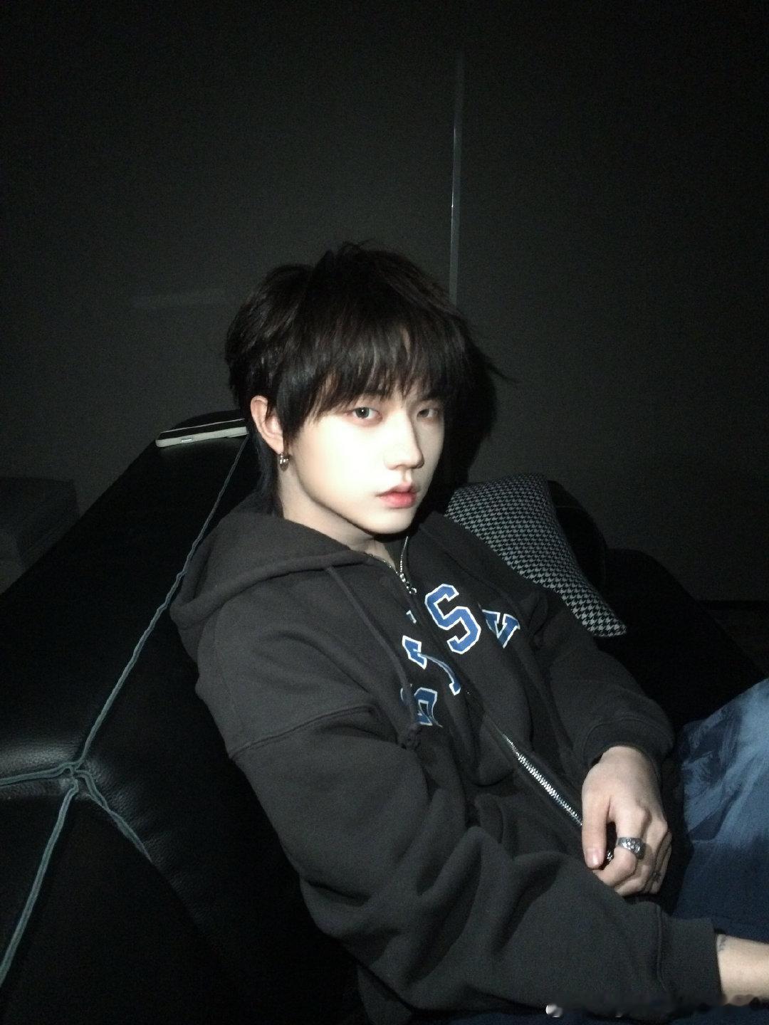 张子墨 圣诞快乐馍馍好事多墨