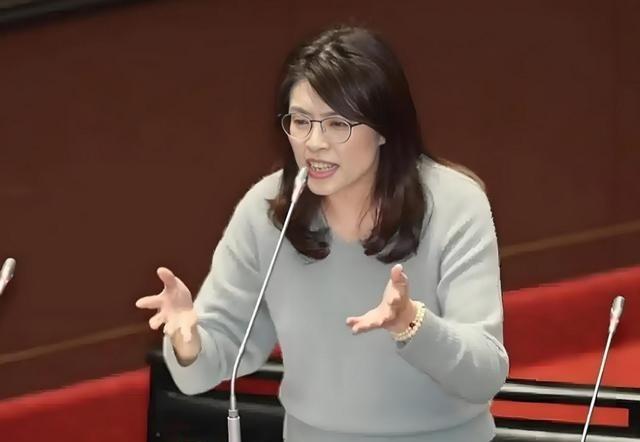 眼看台海情况不对，美国一不做二不休，送赖清德一句“保命的话”。

最近台海动态接