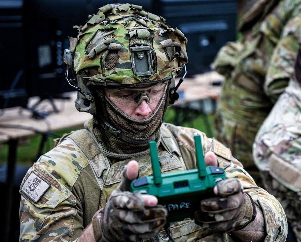 nato军演，乌军派人去训练他们，关于fpv和轰炸机的操作及战术。

烽火问鼎计