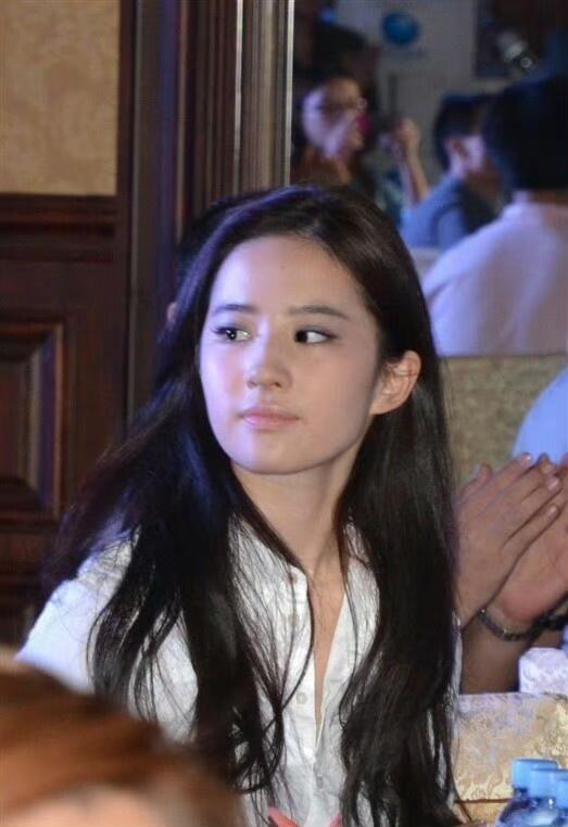 干净的气质，美好的心灵。