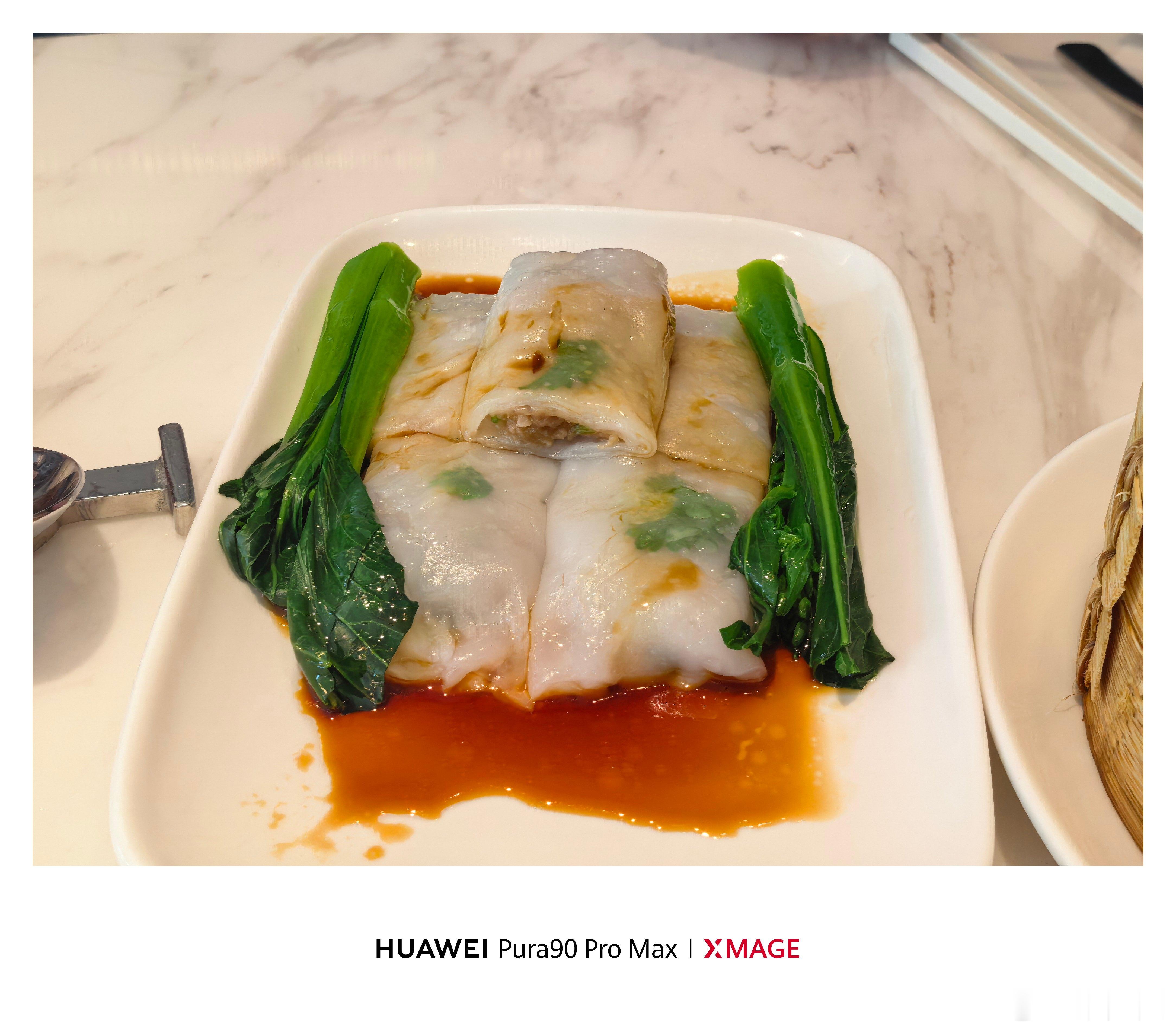 早昨天跑完步喝了一瓶酸奶加点燕麦11点多睡着啦这会居然饿醒了 广州