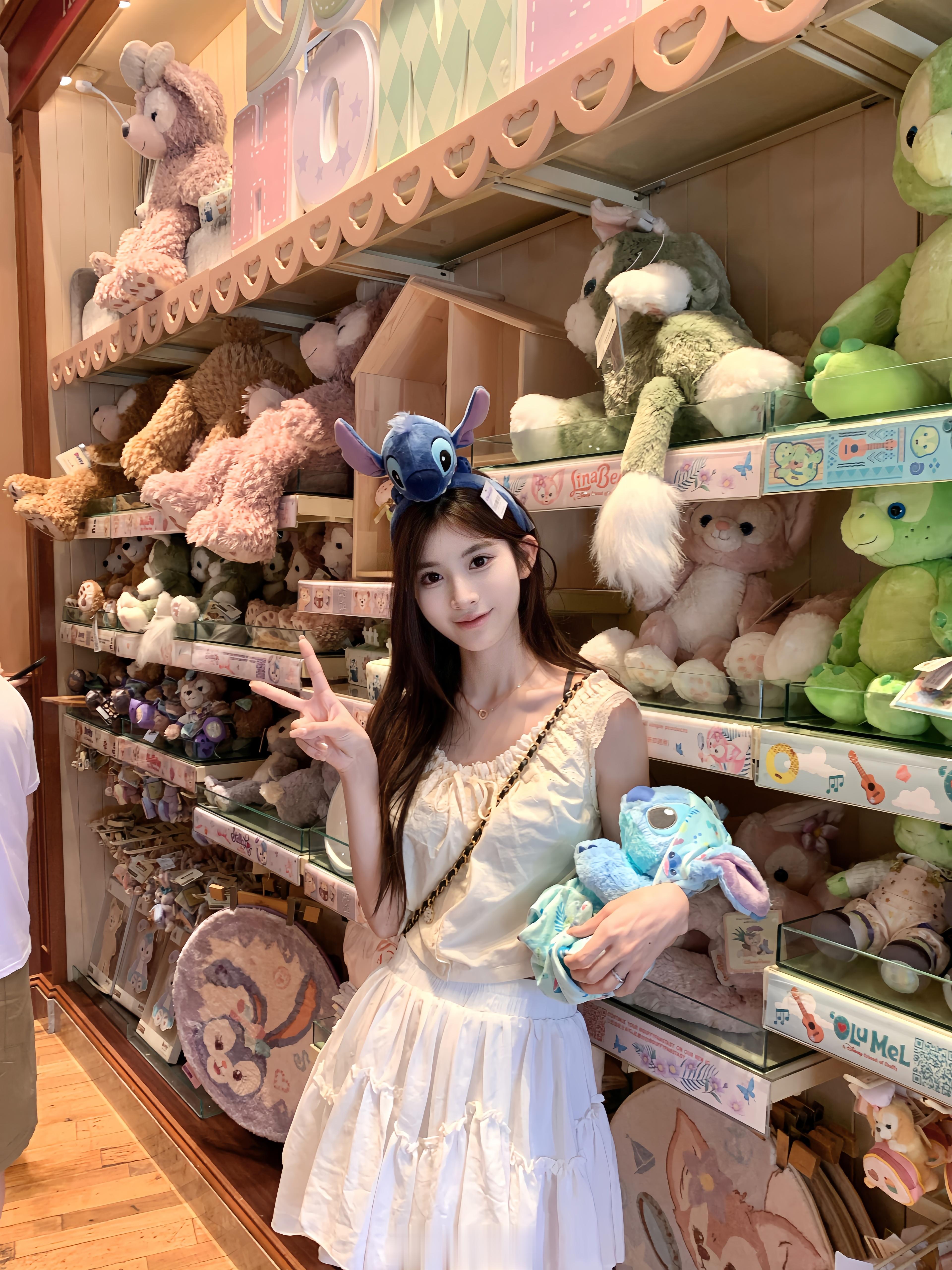 𝑫𝒊𝒔𝒏𝒆𝒚𝒍𝒂𝒏𝒅  𝒊𝒏  𝑯𝑲🏰 ​​​