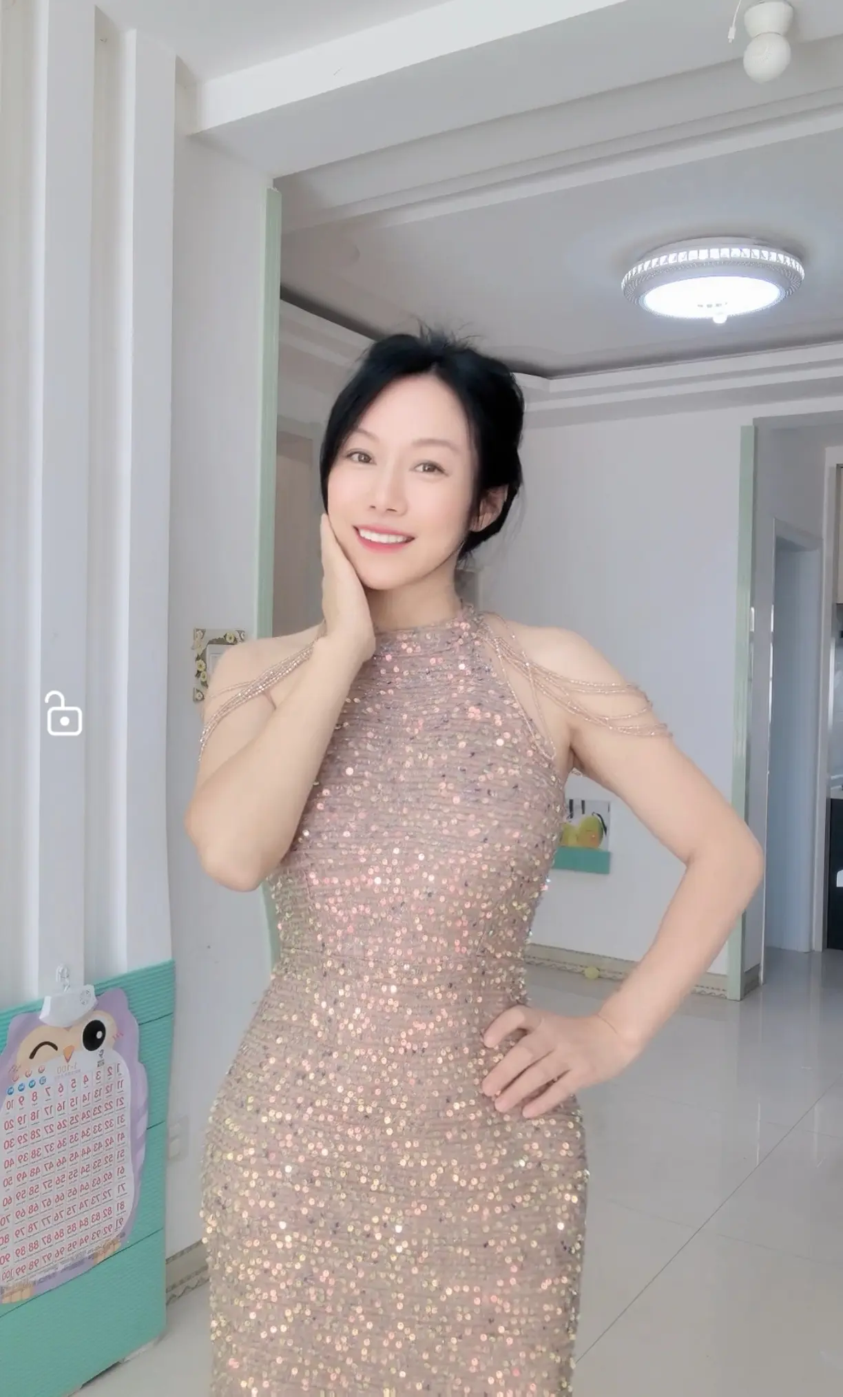 这个世界上没有任何一个人可以阻止你变好，你想成为什么样的人你说了算