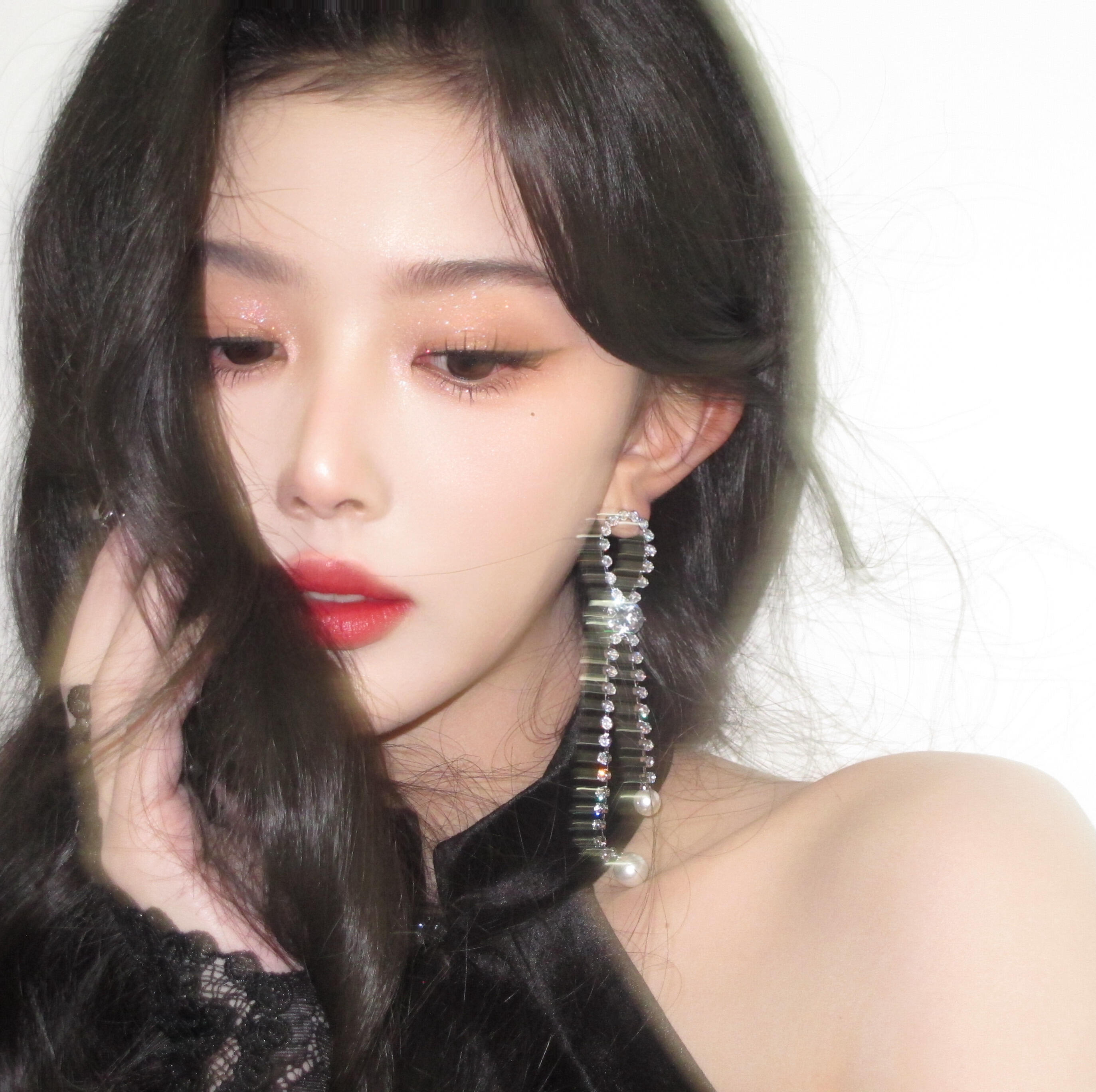 孔雪儿黑天鹅小蛋糕孔雪儿这是什么黑天鹅小蛋糕啊，恶毒女配咱三观跟着五官走，权威的