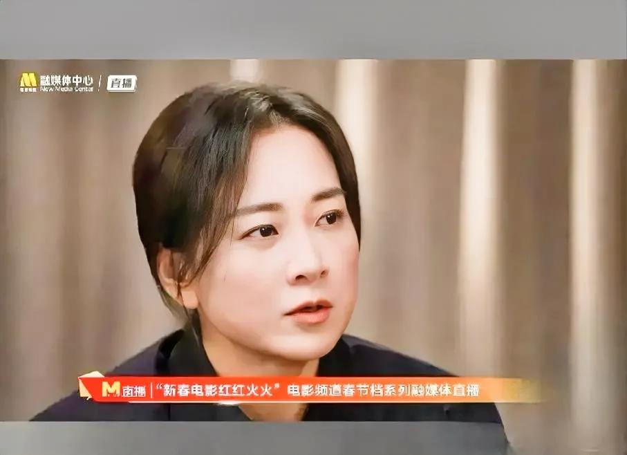 贾玲瘦身成功惊艳亮相：真假玲之谜揭晓！网友笑称：酒窝还在，喜剧魂不灭！




