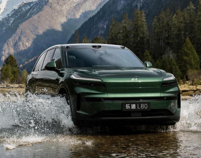 近日，乐道汽车宣布L80将于4月28日发布并预售，该车基于蔚来NT3.0纯电平台