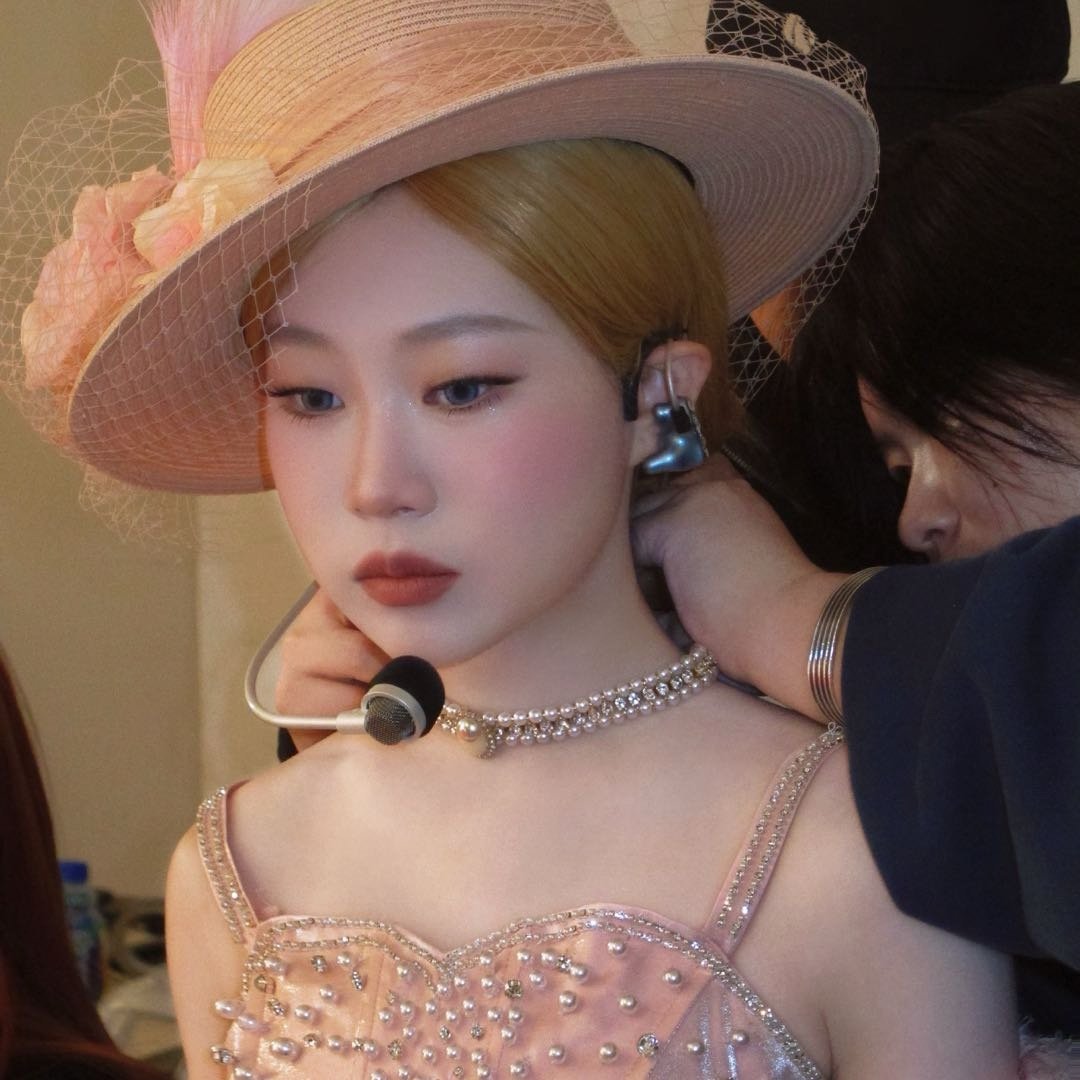 沈佳润跨年唱跳舞台好稳沈佳润美美sunday好稳沈佳润跨年唱跳舞台好稳 