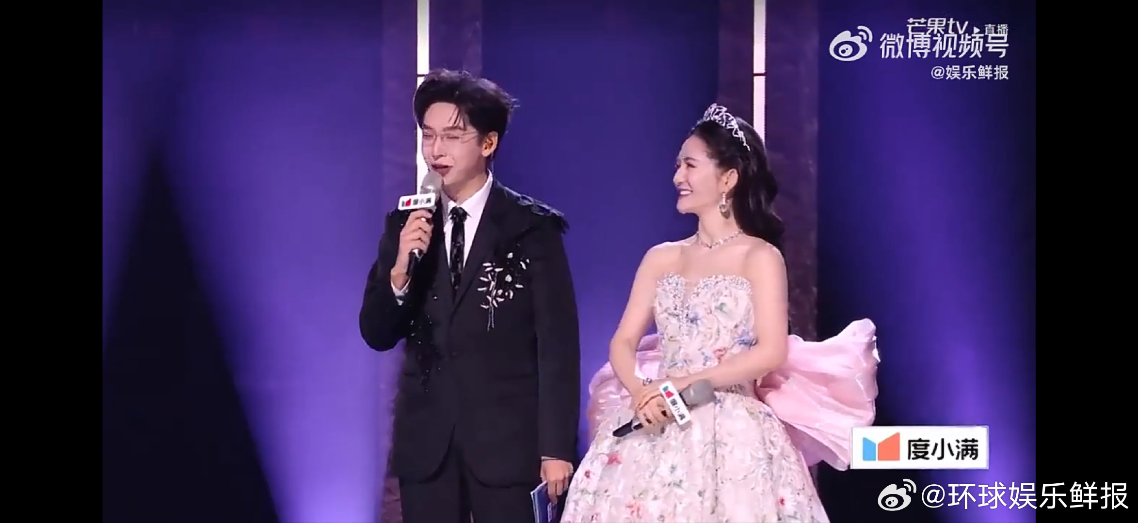 谢娜主打一个有求必应主打有求必应的谢娜，初舞台直播表现超圈粉，期待继续发光乘风初