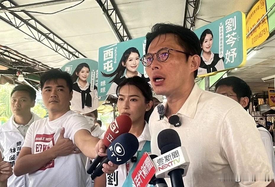 再呛徐欣莹 黄国昌：选前讲话不算话如何对兑现政见

针对柯文哲昨称“未来蓝白该合