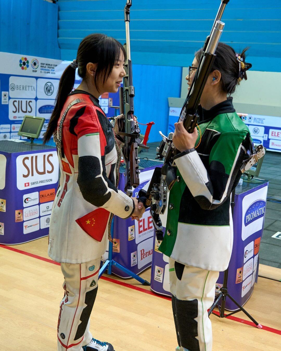 女子10米气步枪 王子菲🥇韩佳予🥉比赛图cr国际射联 德国射击新闻 