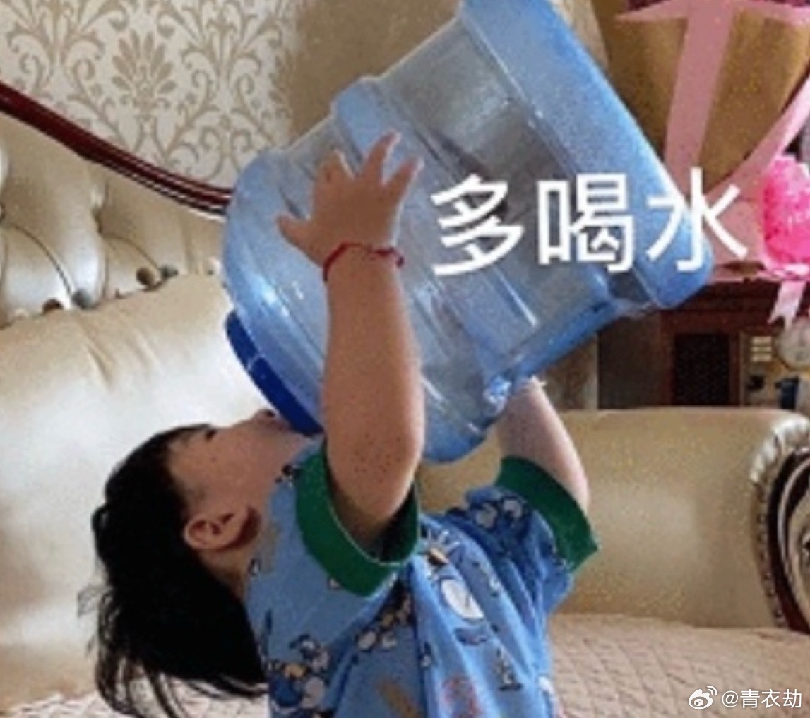 三甲医生称喝大水不等于科学饮水严肃进入喝大水时代 大口喝水哪里来的说法？一直宣传