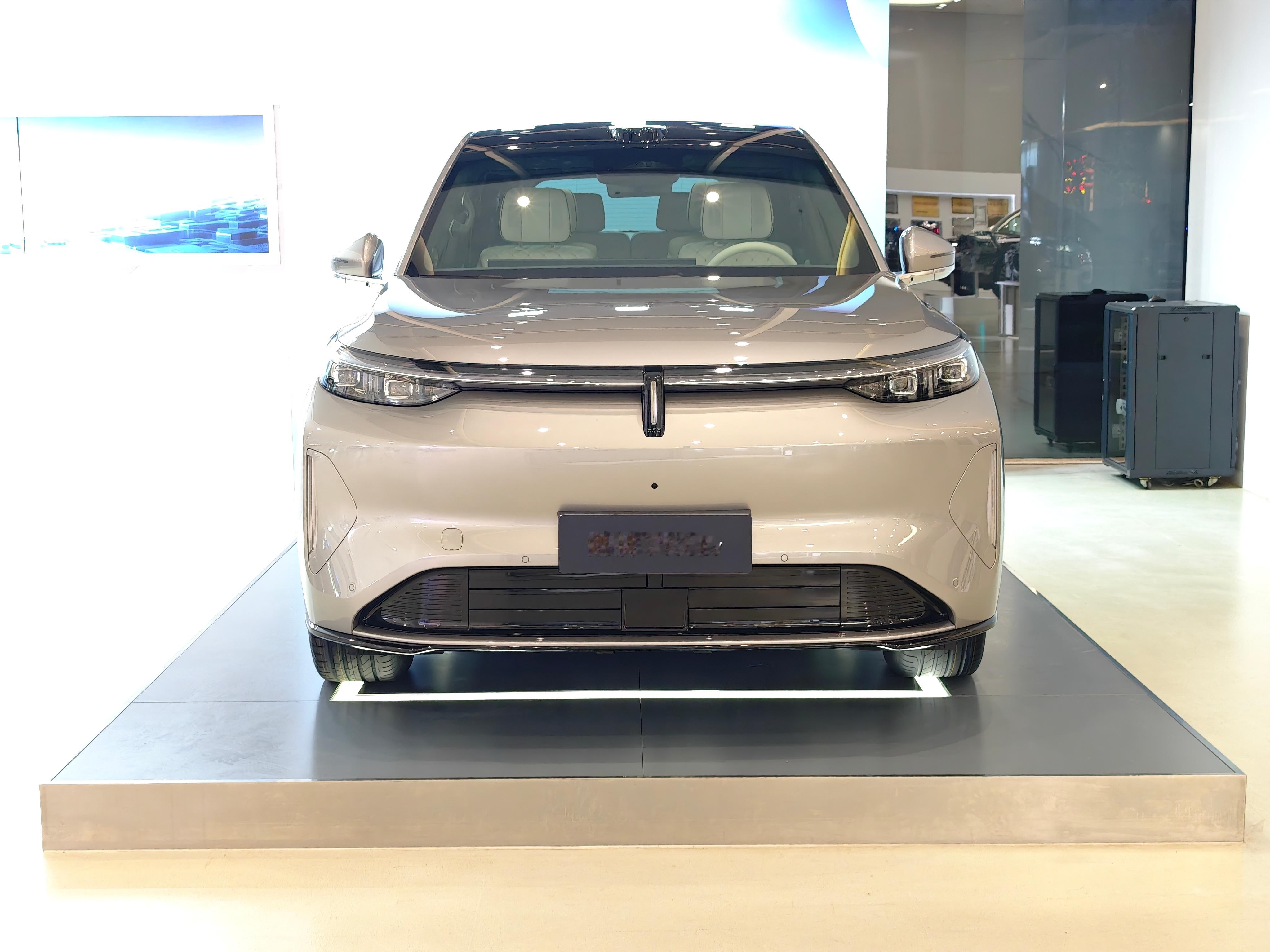 魏牌V9X油混HEV版和纯电EV版将亮相北京车展，HEV油混版也是Hi4的202