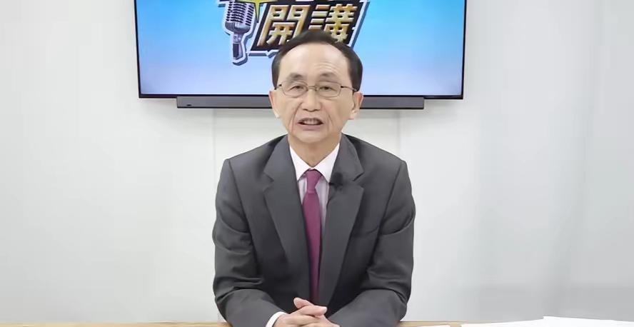 吴子嘉：我是道道地地的中国人

吴子嘉突然喊着“我是中国人”，这波操作也太刻意了