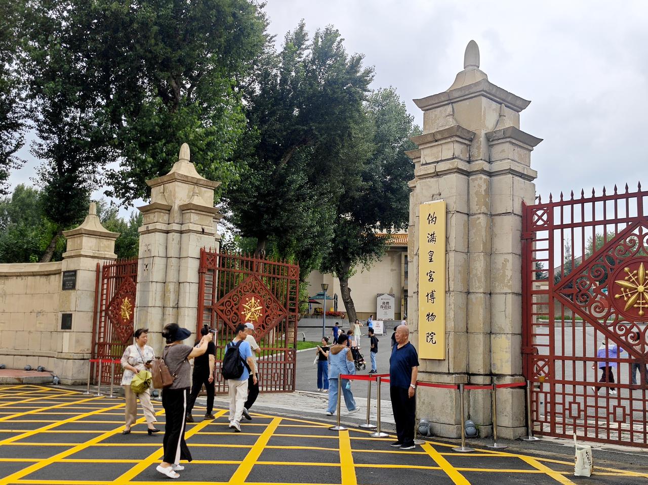 伪满皇宫博物院，是长春最有重量的人文地标。如同一场无声的时光复盘，值得游人沉下心
